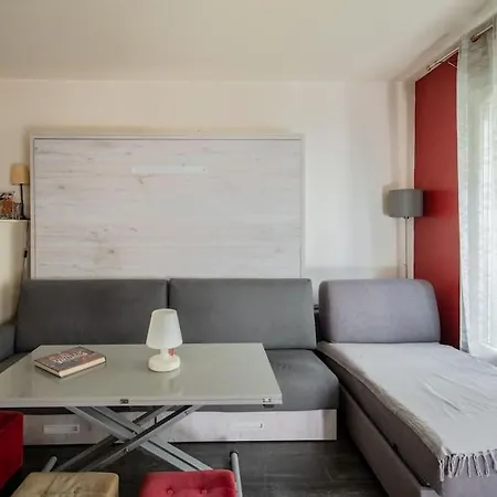 Appartamento Grand F1 At The Foot Of Montmartre Parigi