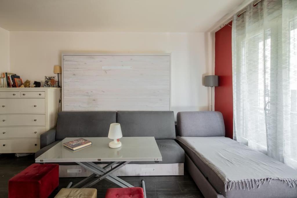 Apartment Grand F1 At The Foot Of Montmartre Paris
